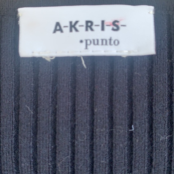 Arkis Punto V Neck Wolle-wool Top - Picture 3 of 6